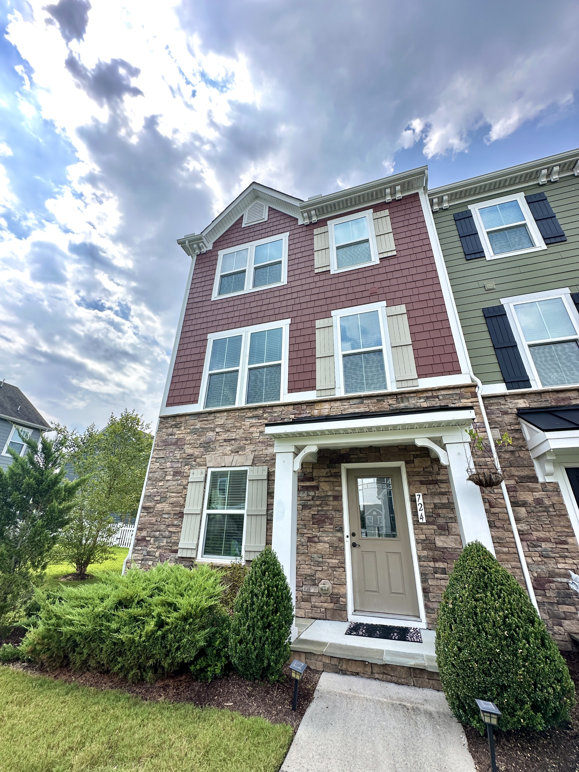 724 Phalarope Street - 1