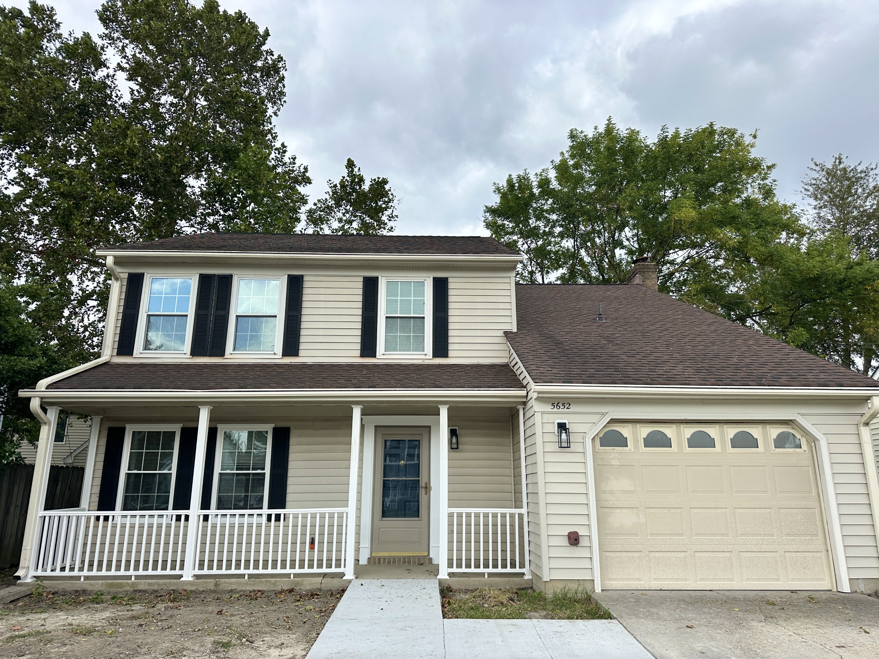 5652 Glen View Drive