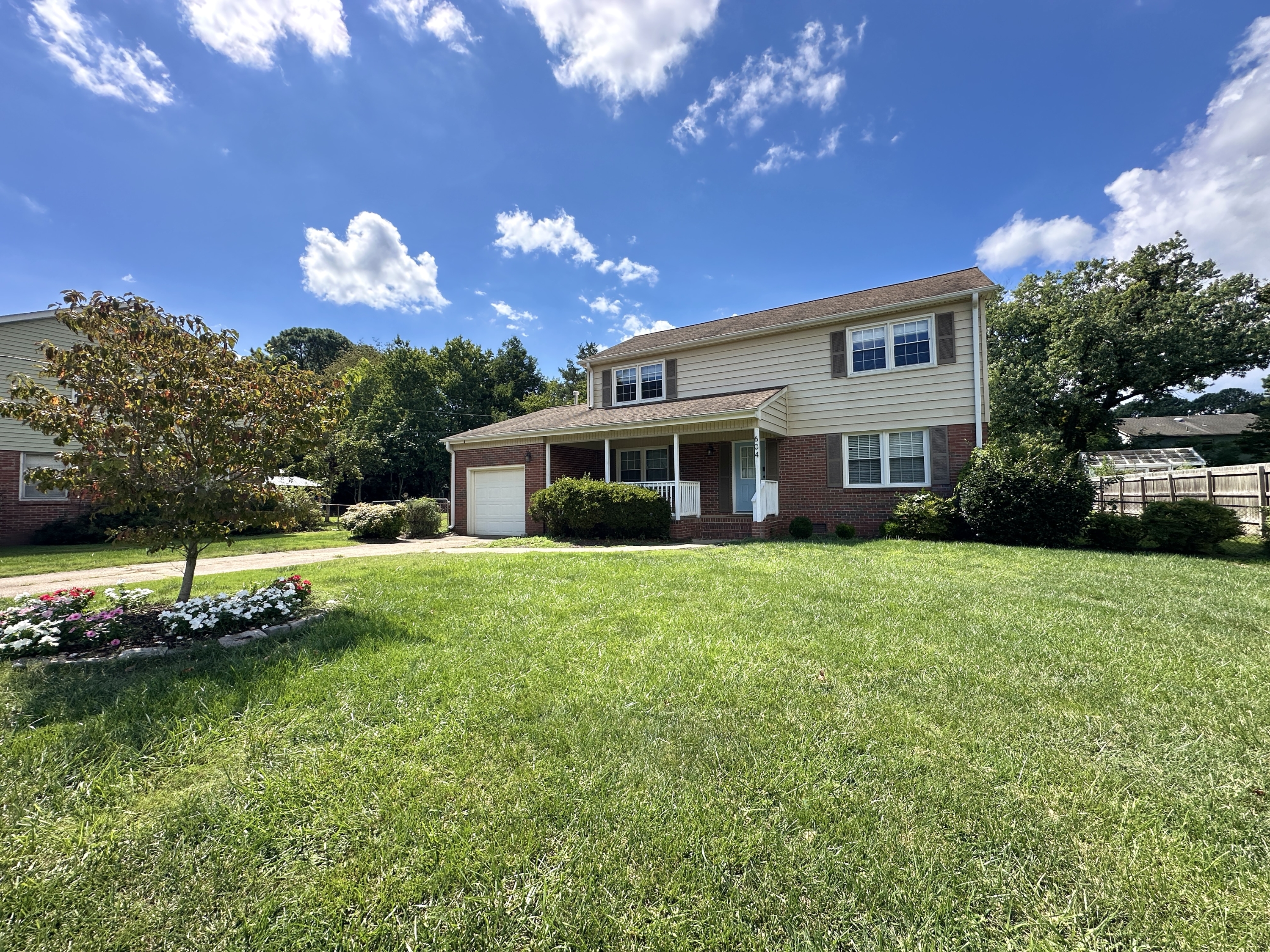 604 Berkley Place