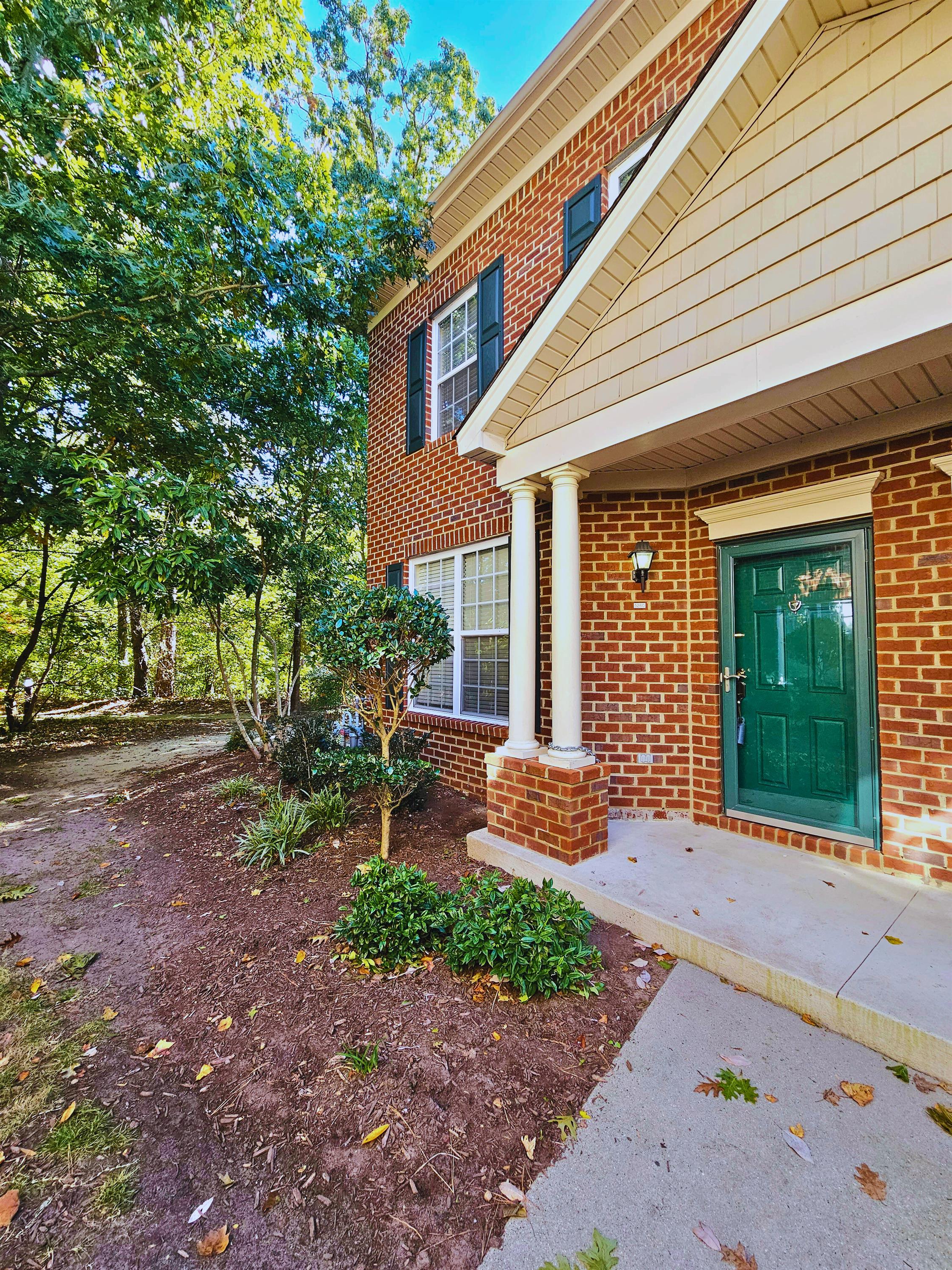 5260 Elston Lane - 1
