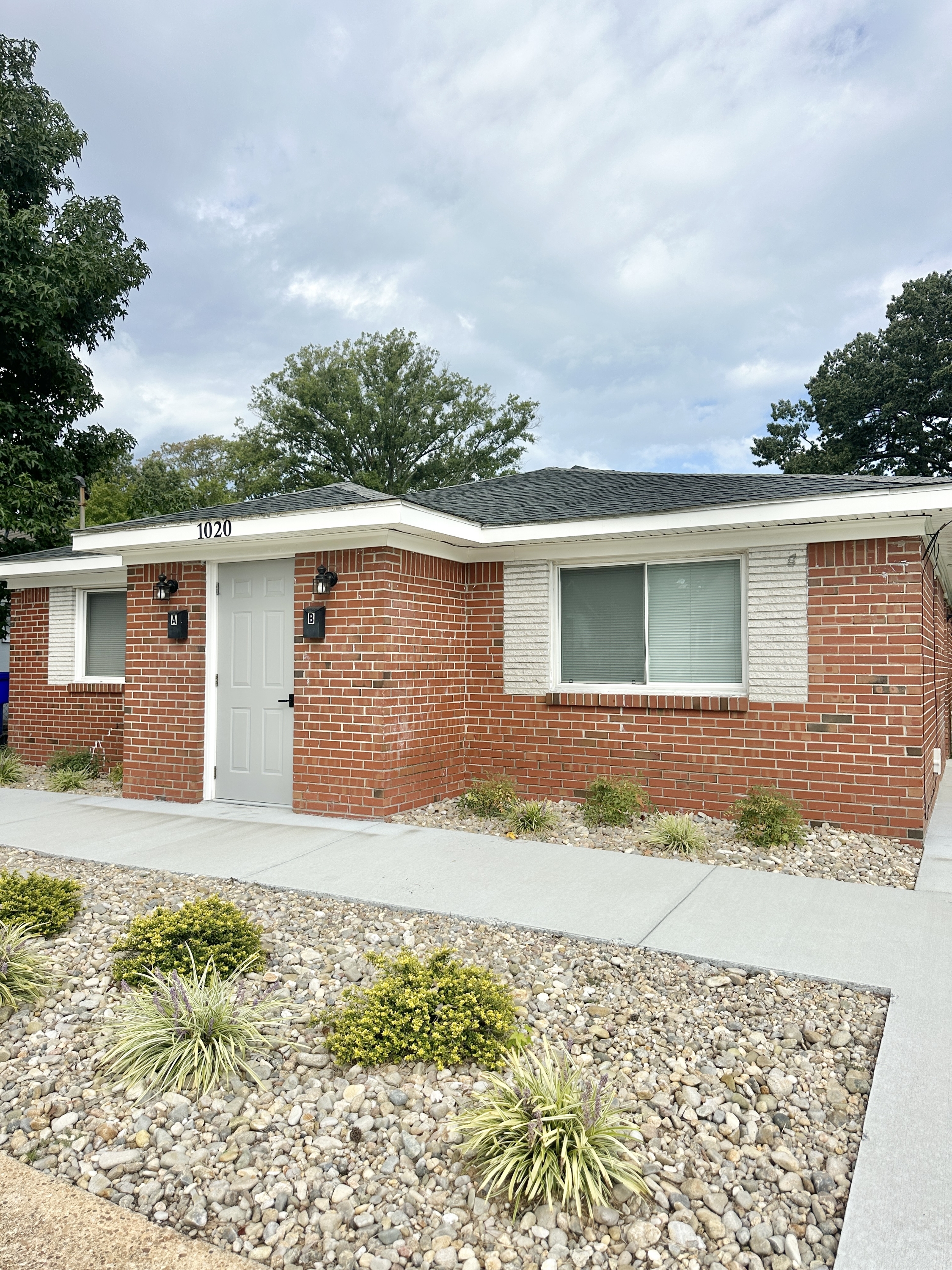 1020 East Chester Street - B