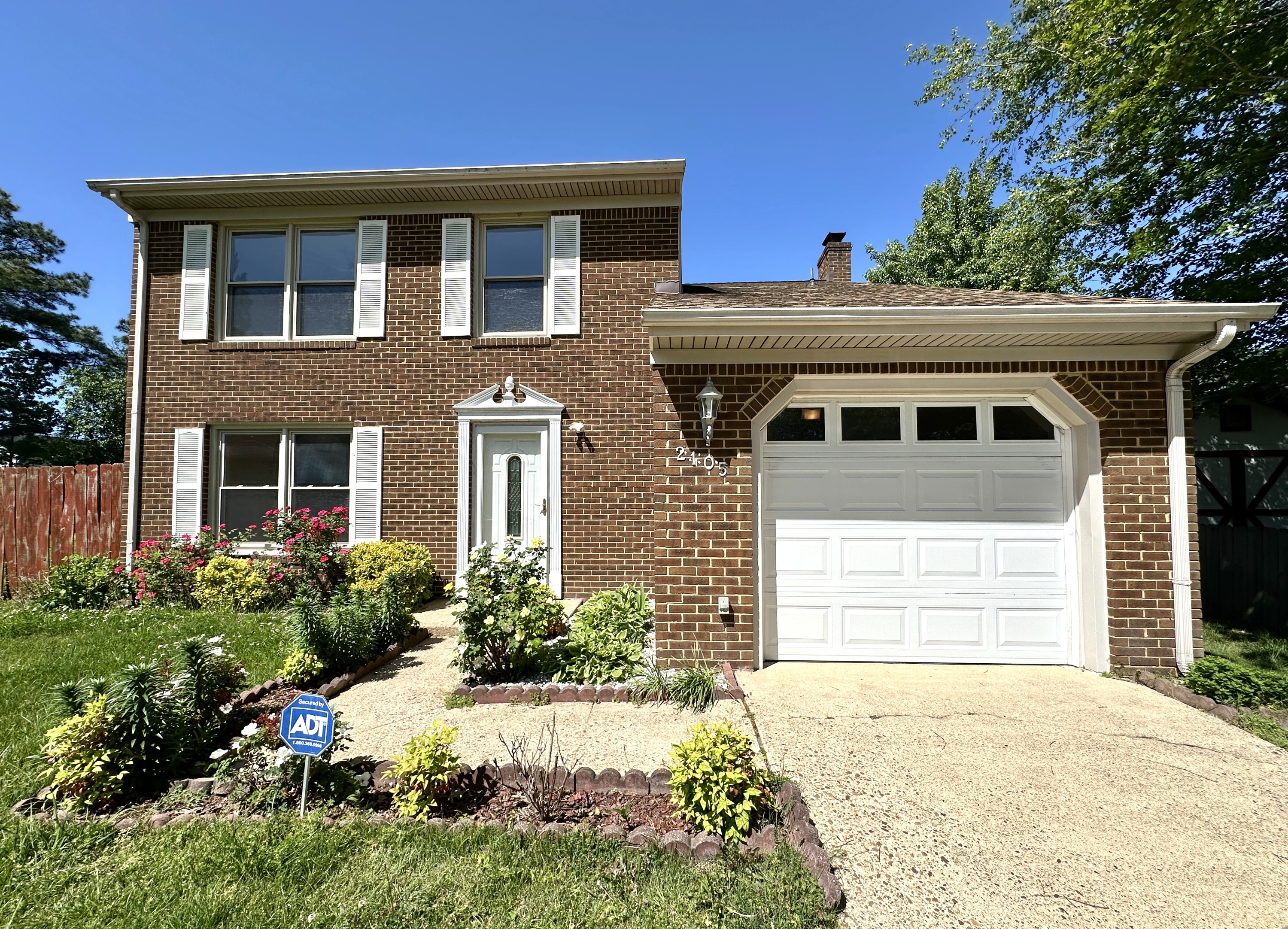 2105 Seabury Circle