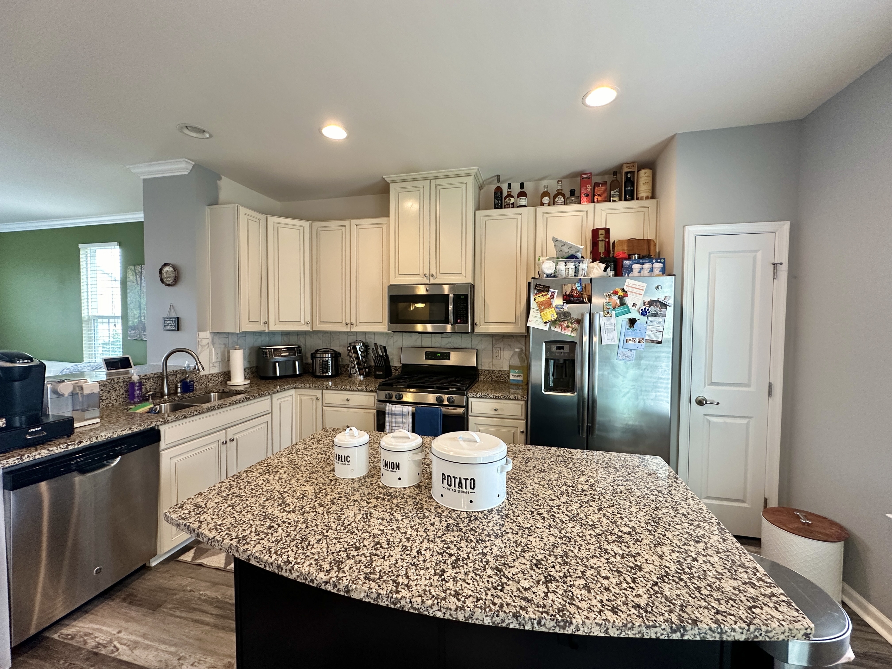 Property thumbnail image