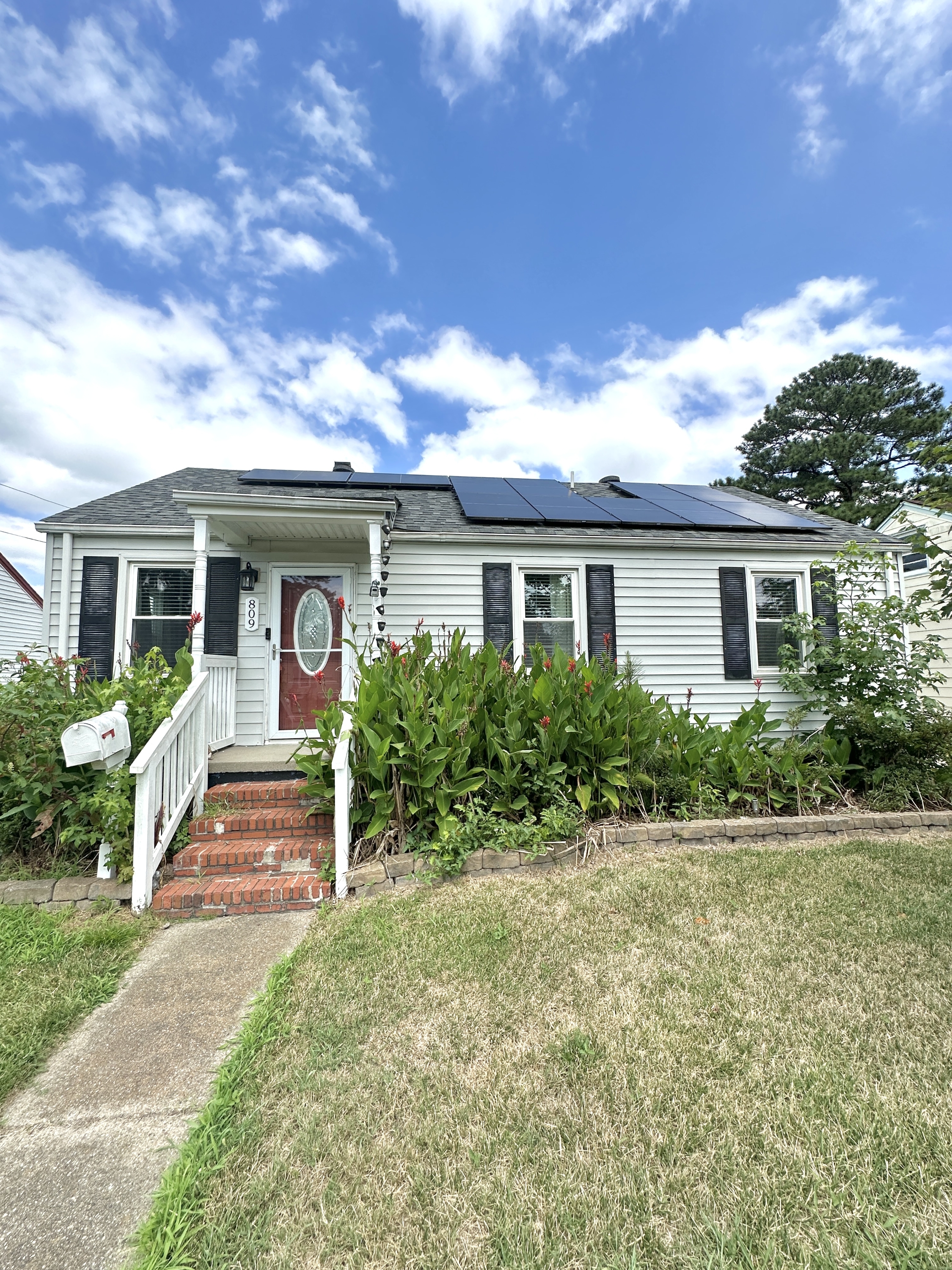 809 Cambridge Avenue